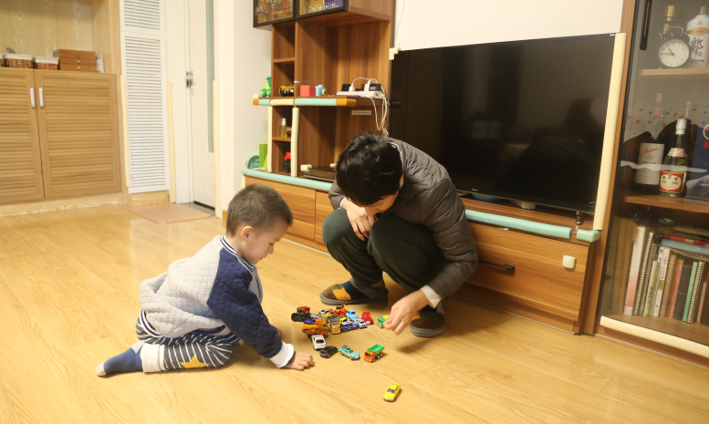 如何成為一名優(yōu)秀的兒童陪伴師？(北京家政服務(wù)中兒童陪伴師的職責(zé)）